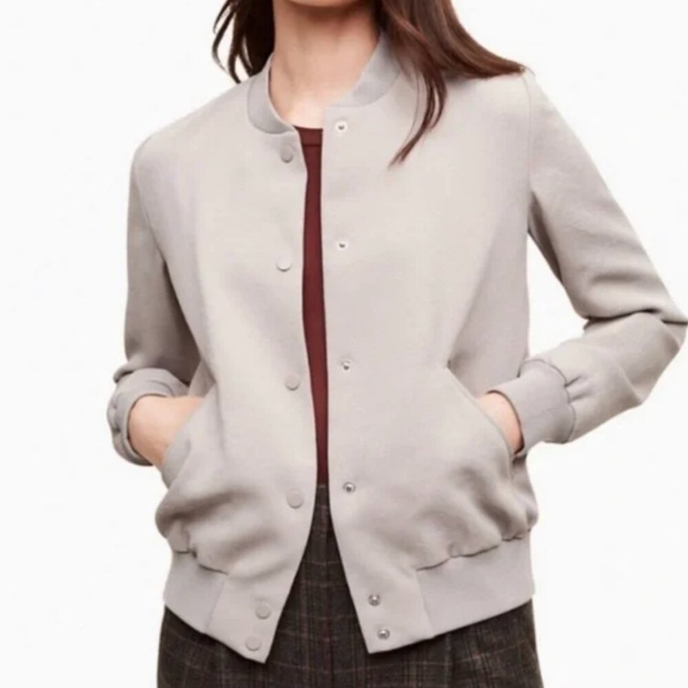 Wilfred Aritzia Women's Gray Bomber Jacket